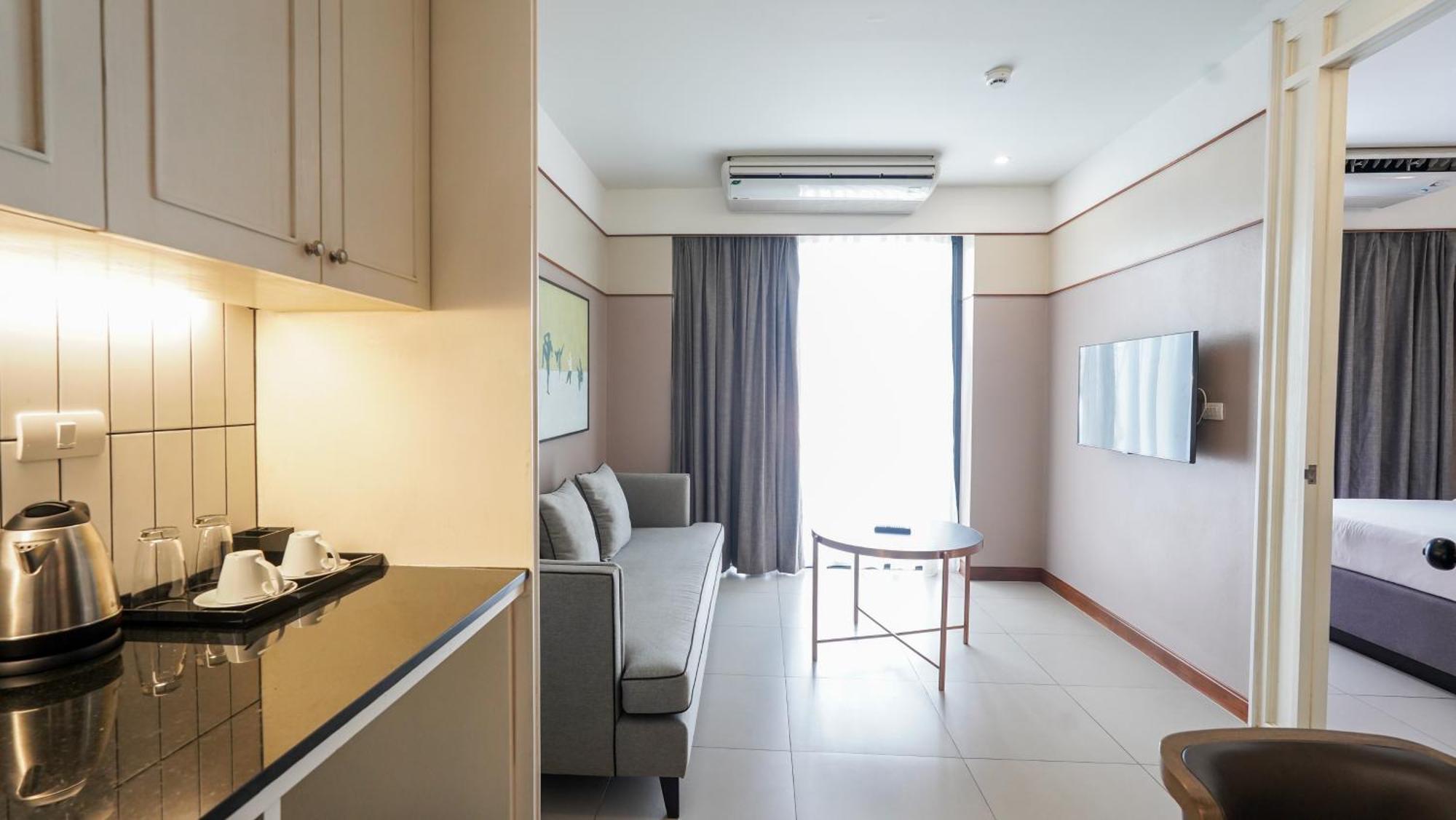 Marina House Muaythai Ta-Iad Phuket Чалонг Екстер'єр фото
